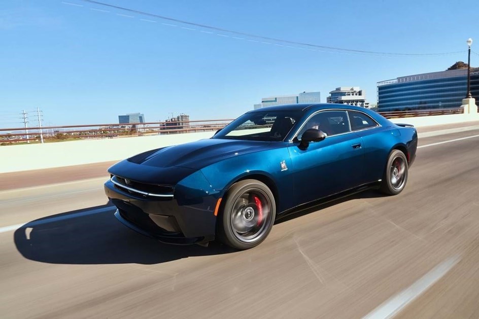 Dodge Charger a caminho da Europa como ''eléctrico''... e a combustão