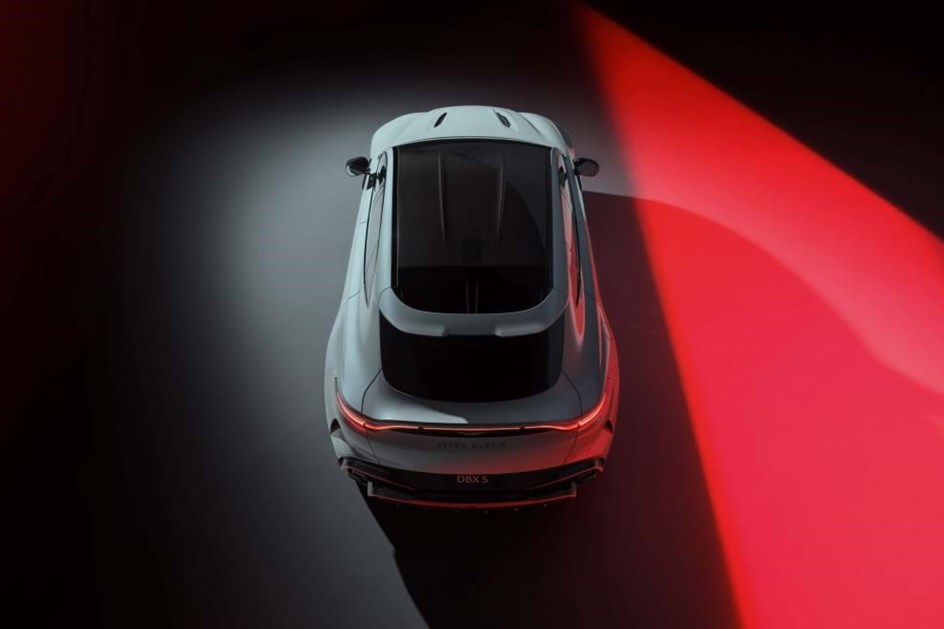 Ainda mais feroz: Aston Martin DBX S propõe 727 cv extremos
