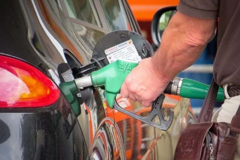 Preços dos combustíveis: gasolina sobe, gasóleo desce