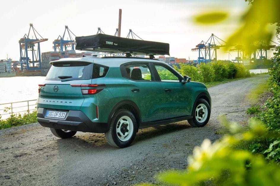 Novo Opel Frontera já tem tenda para gozar os grandes espaços