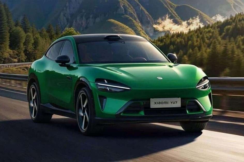 Tesla cada vez mais ''apertada'': YU7 da Xiaomi propõe luxo e potência