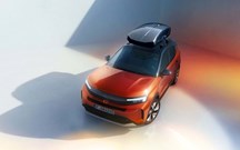Não faltam acessórios para gozar as férias com o Opel Frontera
