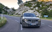 BMW iX3 nos testes finais antes da estreia em Munique
