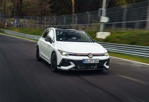 Volkwagen Golf GTi Edition 50 feito para bater recordes