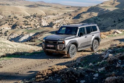 ''Bruto'' como sempre: Toyota Land Cruiser entra em modo híbrido