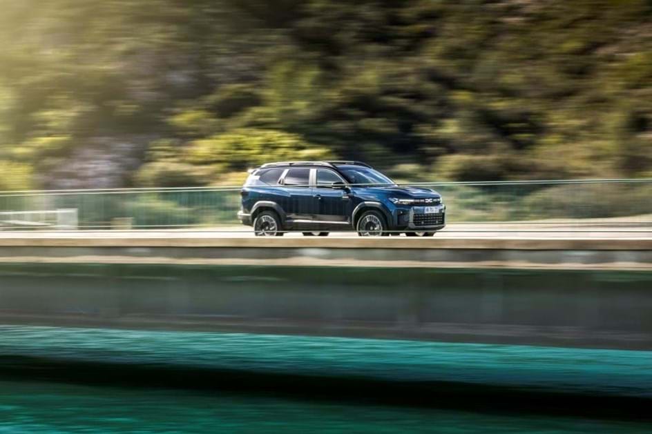 Dacia Bigster micro híbrido bifuel já tem reservas abertas