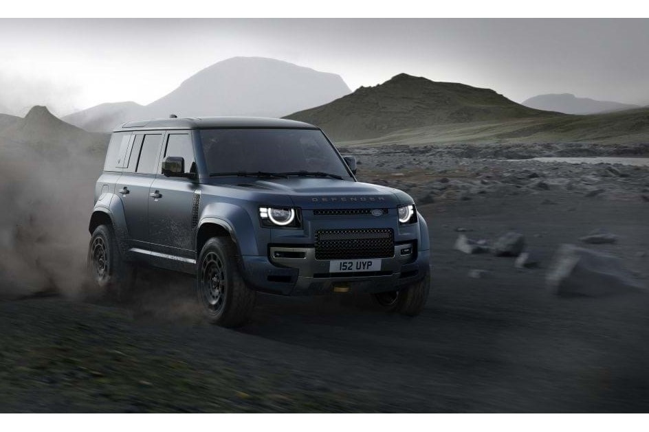 Revisão subtil: Land Rover Defender ainda mais apelativo para o 'off-road'