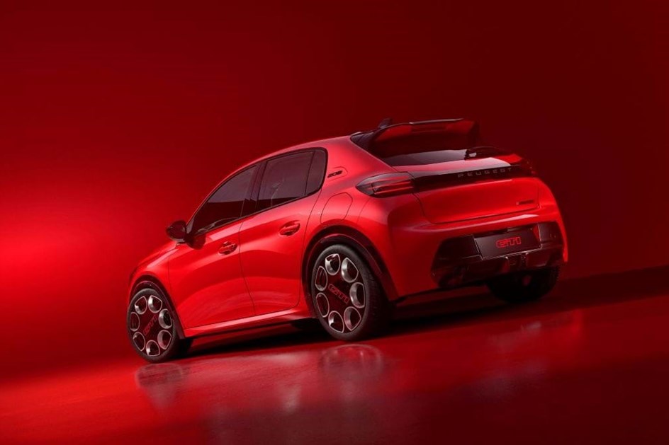 Peugeot E-208 GTi tão divertido como o 205 GTi dos anos 80?