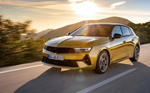 Opel Astra Plug-In Hybrid ganha mais potência e autonomia