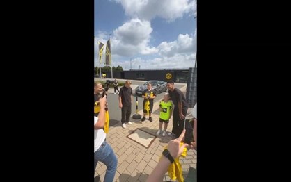Borussia Dortmund: Bellingham já ''gozou'' 880 cv do Polestar 5 