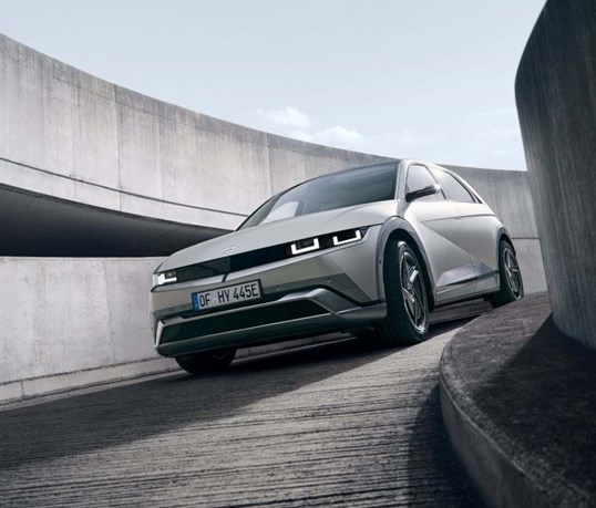 Hyundai Ioniq 5 renova-se e vai mais longe; todos os preços