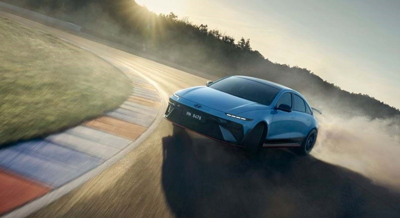 Hyundai Ioniq 6 N: ''foguete'' coreano já ''aterrou'' na Europa