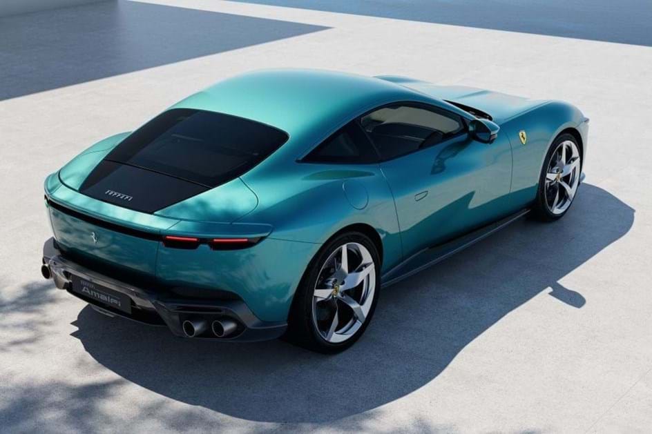 Ferrari diz adeus ao Roma com Amalfi ainda mais poderoso