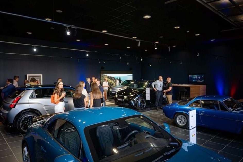 Alpine expande-se a norte com nova Alpine Store Porto