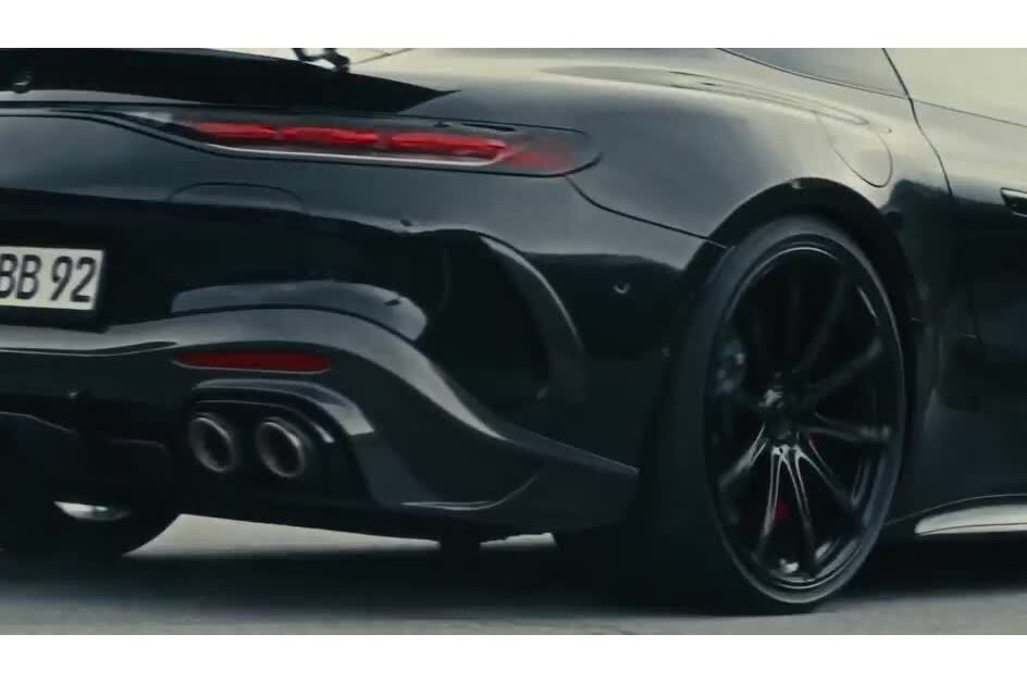 Mercedes-AMG GT 63 ''ganha'' 1.000 cv nas mãos da Brabus