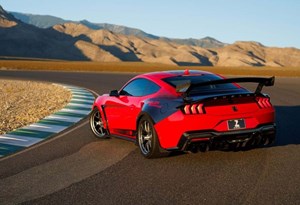 Mais de 850 cv: Super Snake-R é o novo ''veneno'' da Shelby