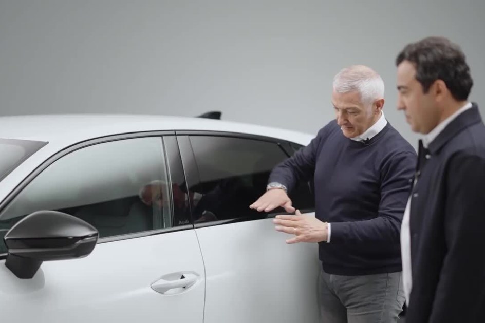Chega em Outubro: Audi Q3 já é Sportback