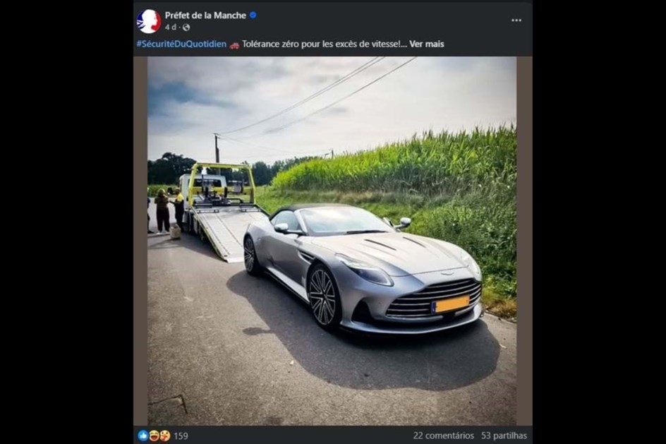 Aston Martin DB12 ''apanhado'' por reboque da polícia francesa