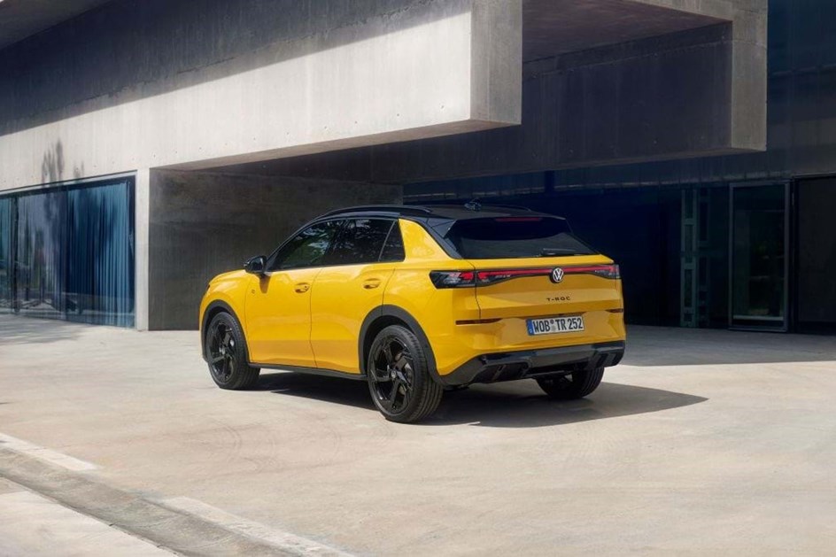 Reforçar o sucesso: Volkswagen lança novo T-Roc... só em híbrido!