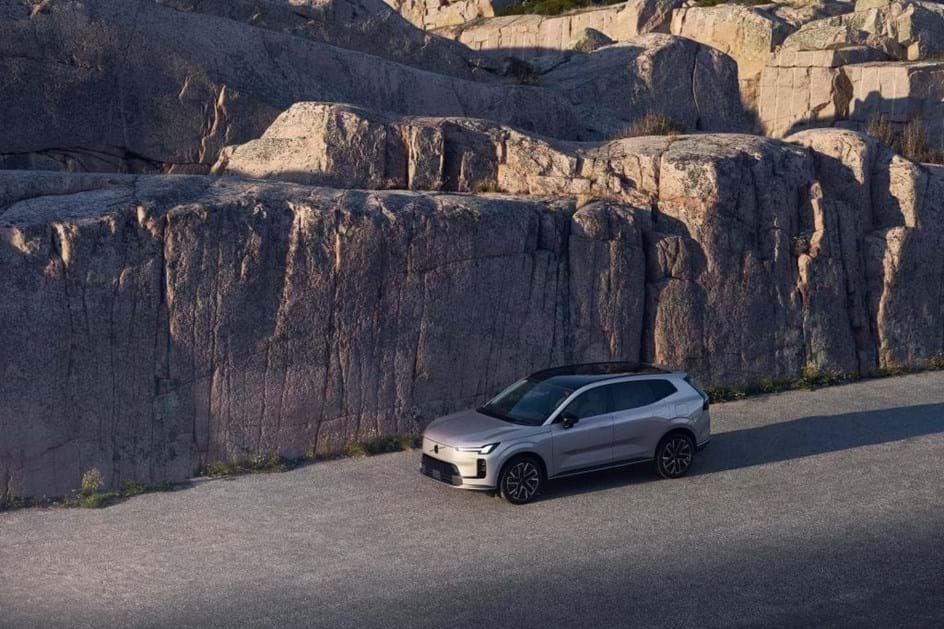 Volvo XC70 PHEV com 170 km eléctricos vem para a Europa