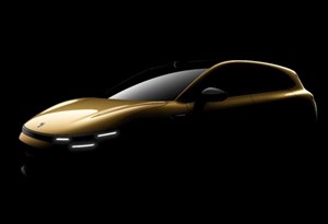 Estreia no salão de Munique: Leapmotor reforça gama com B05 eléctrico