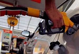 Preços dos combustíveis sem mexidas na segunda-feira