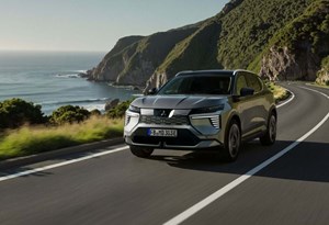 Mitsubishi Eclipse Cross evolui para 100% eléctrico com visual distinto