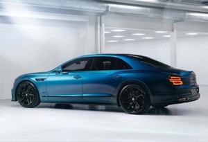 Mais distinto: Bentley Flying Spur estreia nova técnica 'Ombré'