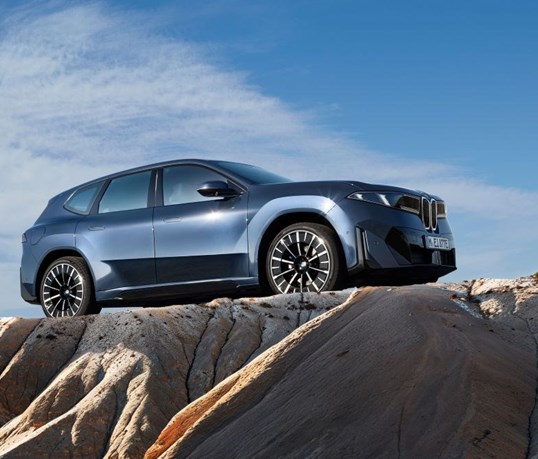 Novo BMW iX3 dá tiro de partida para a revolução Neue Klasse