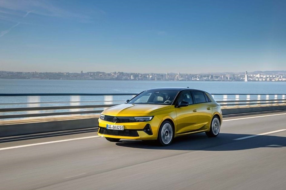 Renovação motriz: Opel Astra Plug-In Hybrid mais potente vai mais longe