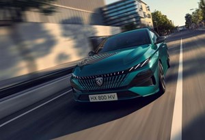 Peugeot 308 renovado define preços e abre reservas