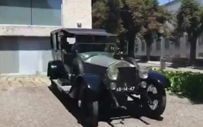 Rolls-Royce de 1920 destruído na Auto-Estrada do Norte