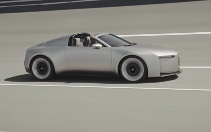 Audi Concept C: sucessor eléctrico do Audi TT já acelera na estrada