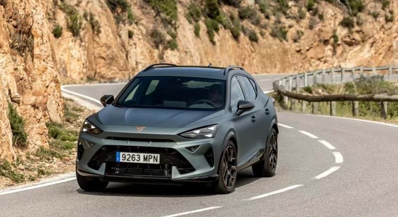 Potência bruta: Cupra León e Cupra Formentor ganham linha Extreme
