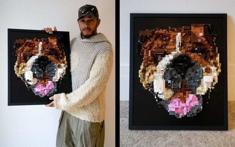 Roscoe de Lewis Hamilton imortalizado em Lego