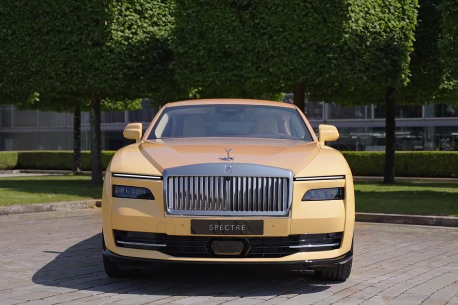Rolls-Royce Spectre Bailey: ''eléctrico'' único para o ''patudo'' lá de casa