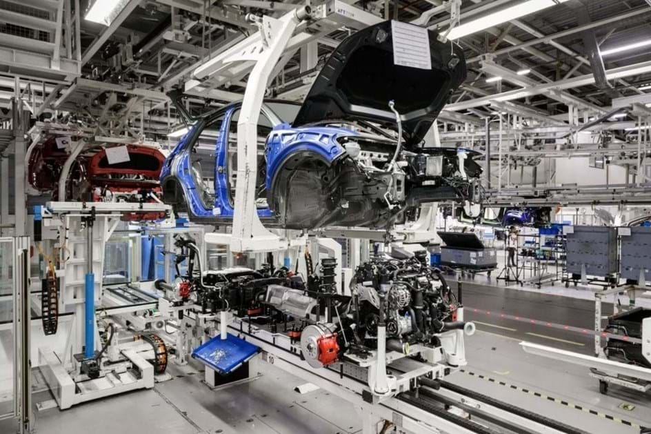 Autoeuropa preocupada com falta de semicondutores da Nexperia