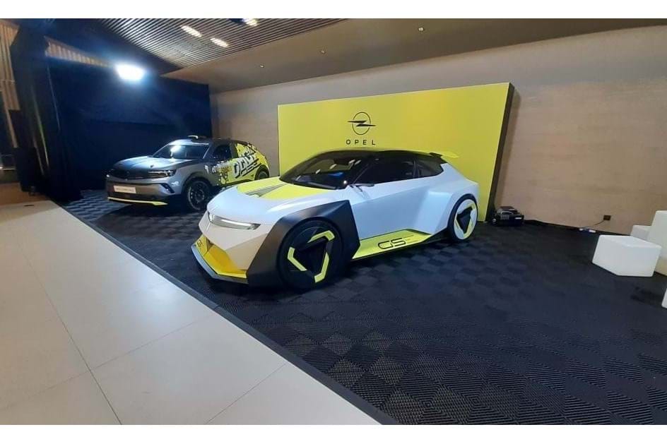 Corsa GSE Vision Gran Turismo aponta ao futuro Opel Corsa