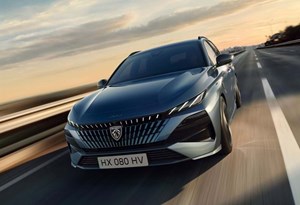 Peugeot 308 faz apresentação mundial nas estradas portuguesas