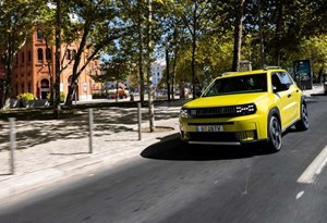 Fiat Grande Panda Hybrid: divertido e eficiente no dia a dia