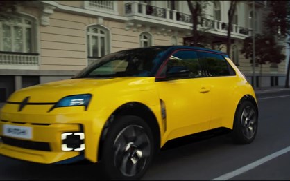 Quem tiver um R5 E-Tech Eletric ganha uma baguete grátis… só em França!