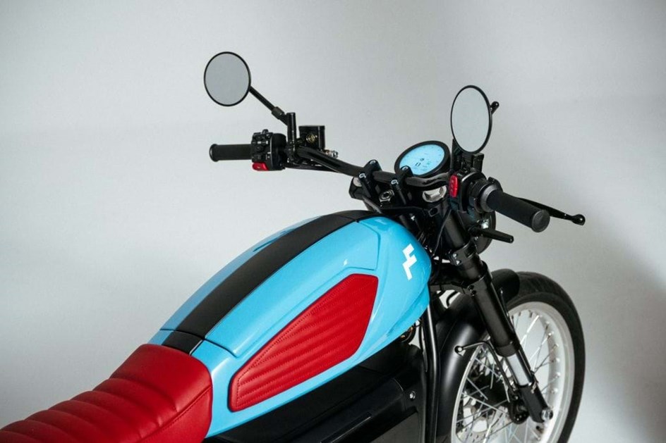 Famel E-XF 100% eléctrica já tem estreia marcada para Milão