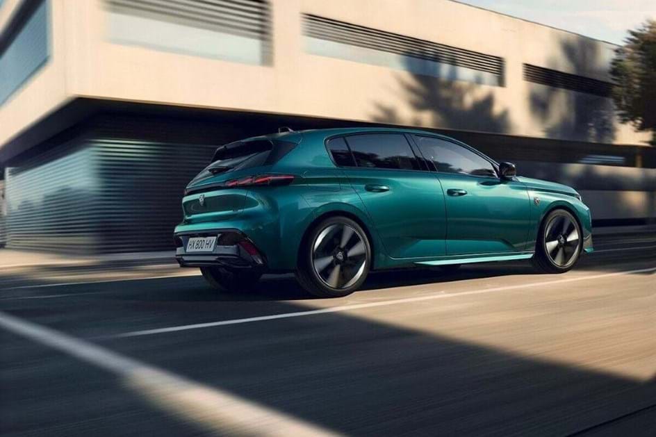 Peugeot 308 faz apresentação mundial nas estradas portuguesas