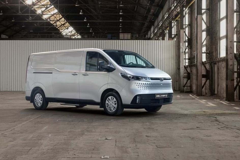 Maxus reforça linha comercial com Deliver 7 a gasóleo