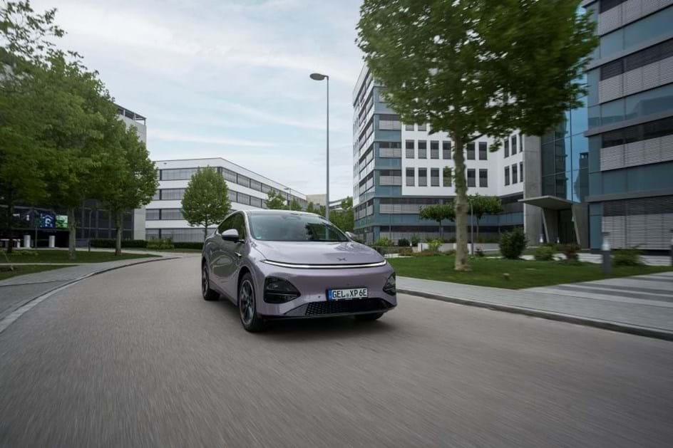 Xpeng G6 reforça-se com mais potência... e recargas ultra-rápidas!