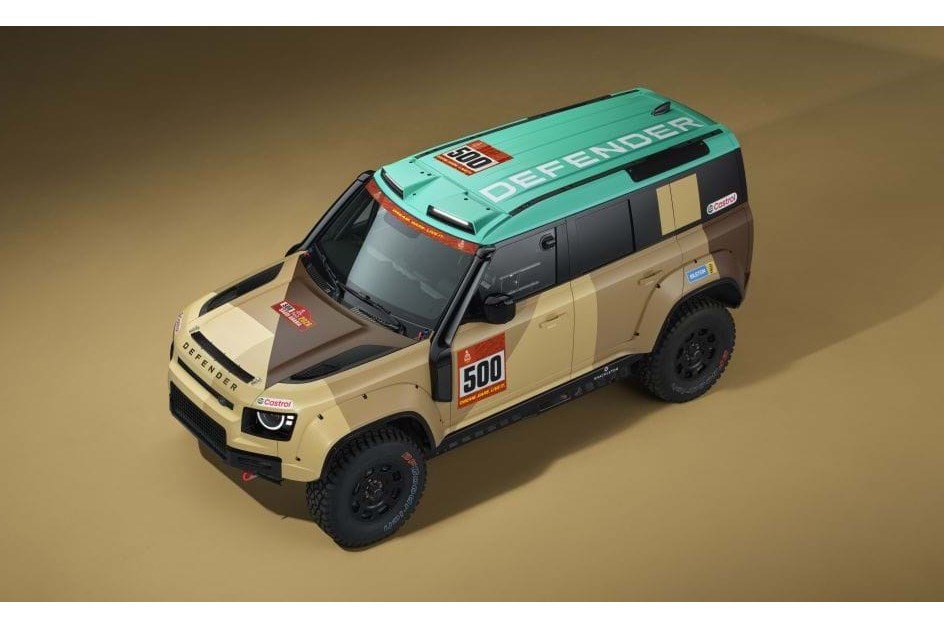 Land Rover Defender Dakar D7X-R tem 'Modo de Voo' para planar no deserto