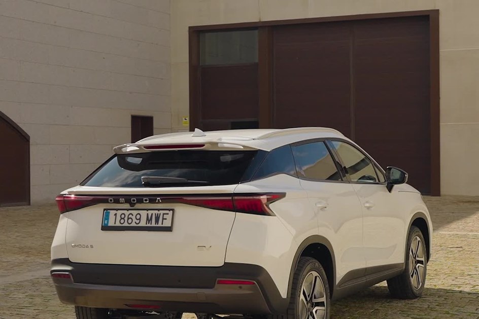 Conforto e tecnologia: reservas abertas para Omoda 5 e Omoda 9