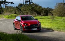 Mitologia grega dá nova vida ao Renault Clio