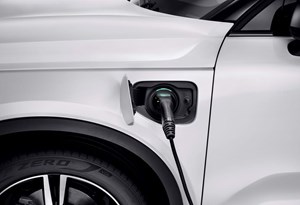 Abertas candidaturas ao apoio estatal à compra de veículos eléctricos