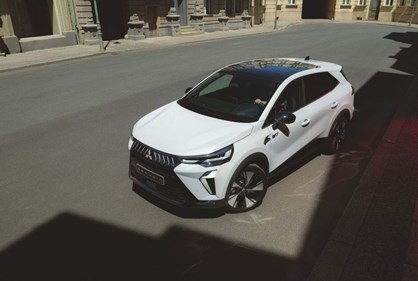 Mitsubishi Grandis segue passos ''familiares'' do Renault Symbioz